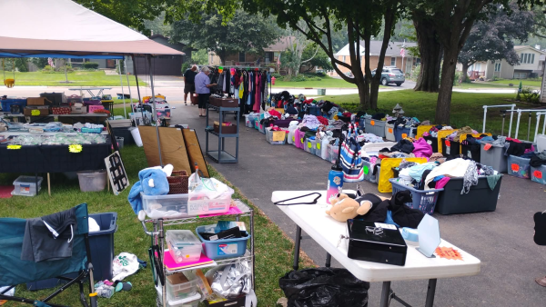ERFs Mom Resale 50¢ Clothing and HUGE Garage Sale