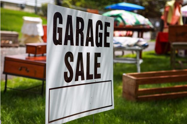How to Write an Excellent Garage Sale Listing & Advertisement